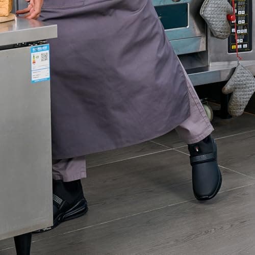LARNMERN Men Kitchen Non Slip Resistant Shoes Work Waterproof Chef Sole-Cushion Food Service Slip-On Zapatos Trabajo Antideslizantes Black 9.5