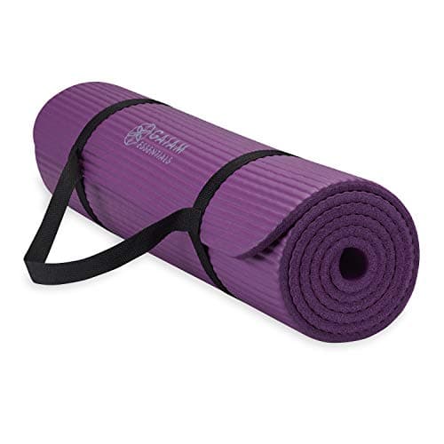 Gaiam Essentials Thick Yoga Mat Review: Comfort That Holds Up for Home Workouts?
